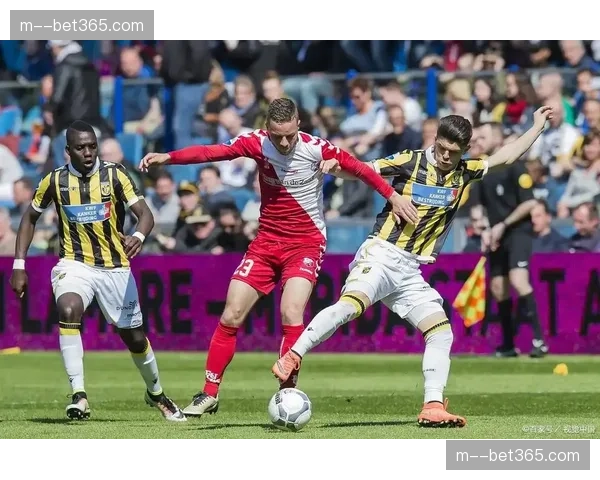 诺丁汉森林保级战展现韧性 吉布斯怀特三球入选月最佳候选